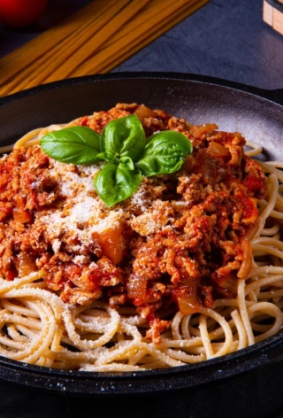 Спагетти болоньезе фото